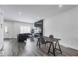 Dining room - 9831 107 A Avenue, Morinville, AB T8R2P1 Photo 2