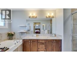 Kitchen - 343 Hillcrest Heights Sw, Airdrie, AB T4B4C1 Photo 4