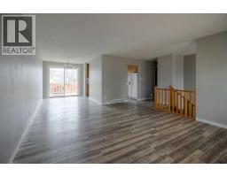 Bedroom - 49 Simon Fraser Boulevard W, Lethbridge, AB T1K4R1 Photo 4