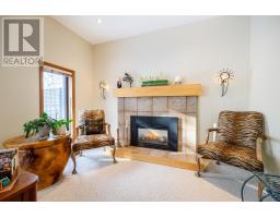 Kitchen - 109 Greenview Lane, Sault Ste Marie, ON P6A6L1 Photo 4