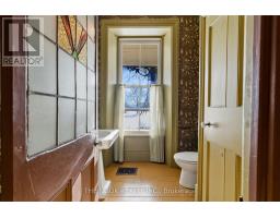 Bathroom - 6720 Jewel Road, Clarington, ON L0B1M0 Photo 4