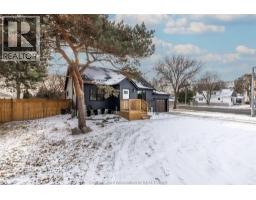 4pc Bathroom - 38 Mary Street, Chatham, ON N7L1A4 Photo 3