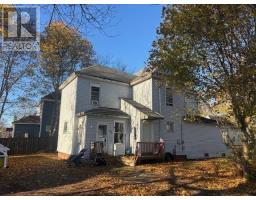 53 Spring Street, Amherst, NS B4H1S3 Photo 3