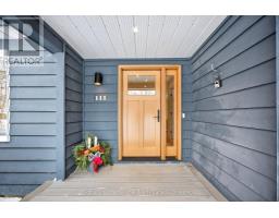 Kitchen - 111 Patricia Drive, Blue Mountains, ON L9Y0P1 Photo 3