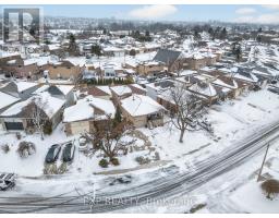 Kitchen - 431 Rexford Drive, Hamilton, ON L8W2M6 Photo 4