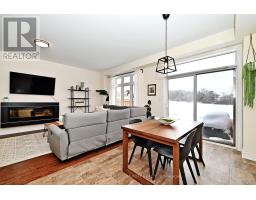 Family room - 311 Silk Twist Drive, East Gwillimbury, ON L9N0V4 Photo 2