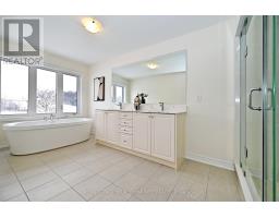 Eating area - 311 Silk Twist Drive, East Gwillimbury, ON L9N0V4 Photo 5