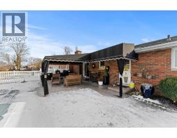 1955 Wilson Sideroad, Image 3