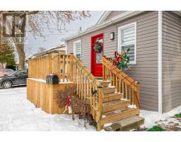 Living room - 4134 Martin Avenue, Niagara Falls, ON L2E3K9 Photo 4