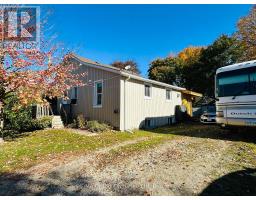 Laundry room - 130 Henry Street, Minto, ON N0G2P0 Photo 5