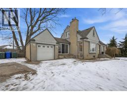 Primary Bedroom - 2569 Norman Road, Windsor, ON N8T1S8 Photo 5