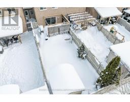 Living room - 28 Raymond Crescent, Barrie, ON L4N0V4 Photo 2