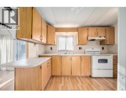 Laundry room - 150 Michael, Lakeshore, ON N8N2V7 Photo 4