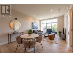 Kitchen - 417 1882 Gordon Street, Guelph, ON N1L0P6 Photo 2