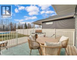 Dining room - 89 Connaught Crescent, Red Deer, AB T4P0T3 Photo 3