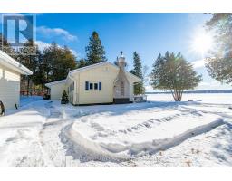 Bathroom - 229 Holiday Lane, North Algona Wilberforce, ON K0J1T0 Photo 5
