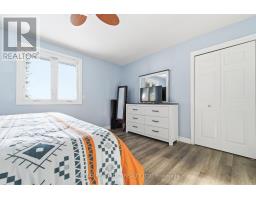 Mud room - 229 Holiday Lane, North Algona Wilberforce, ON K0J1T0 Photo 4