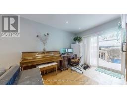 Bedroom 2 - 274 Demaine Crescent, Richmond Hill, ON L4C2W5 Photo 3