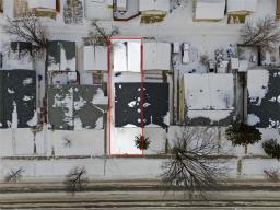 Recreation room - 297 Adsum Drive, Winnipeg, MB R2P0V9 Photo 5