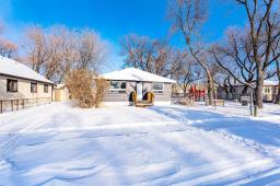 Primary Bedroom - 1845 Midmar Avenue, Winnipeg, MB R2R0J9 Photo 3