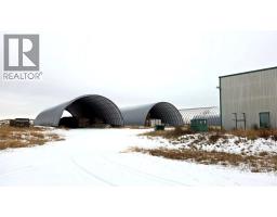 15 1041 Highway 54 Highway, Rural Red Deer County, AB T4G0H6 Photo 4