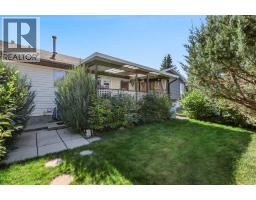 Breakfast - 40 Green Meadow Drive, Strathmore, AB T1P1H2 Photo 4