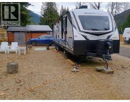 4955 Camp Creek Road Lot 25, Revelstoke, BC V0E2S0 Photo 4