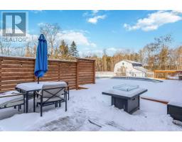 417 Dorey Road, Image 3