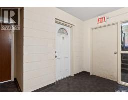 Laundry room - 11 23 Centennial Street, Regina, SK S4S6K7 Photo 5