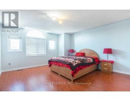 Kitchen - 67 Sal Circle, Brampton, ON L6R1H6 Photo 4