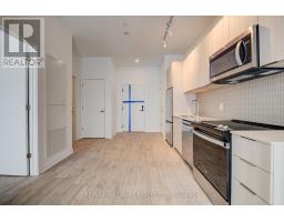 720 Whitlock Avenue, Milton, ON L9E1S2 Photo 2