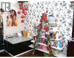 319 Main Street, Trochu, AB T0M2C0 Photo 2