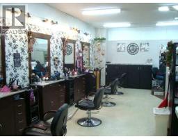 319 Main Street, Trochu, AB T0M2C0 Photo 3