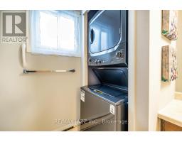 Family room - 119 Wilmot Trail, Clarington, ON L1B1B9 Photo 4