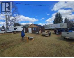 301 303 4 Street, Blue Ridge, AB T0E0B0 Photo 4