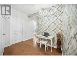 Kitchen - 1705 223 Webb Drive, Mississauga, ON L5B0E8 Photo 3