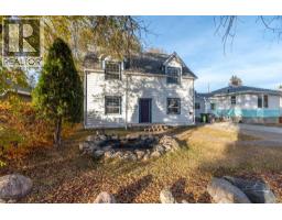 Kitchen - 5218 49 Street, Lloydminster, AB T9V0K6 Photo 3