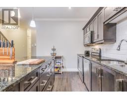 Kitchen - 630 Cowie Hill, Halifax, NS B3N0E2 Photo 3