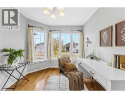 Living room - 1 Village Drive, Smithville, ON L0R2A0 Photo 5