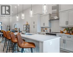 4pc Bathroom - 668 Lily Mac Boulevard, Windsor, ON N6E3N7 Photo 3