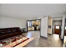 Family room - 4517 51 Av, St Paul Town, AB T0A3A2 Photo 4