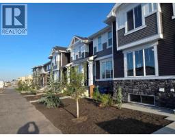 Kitchen - 245 Cobblestone Gate Sw, Airdrie, AB T4B4Z9 Photo 2