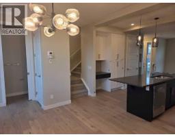 Dining room - 245 Cobblestone Gate Sw, Airdrie, AB T4B4Z9 Photo 4