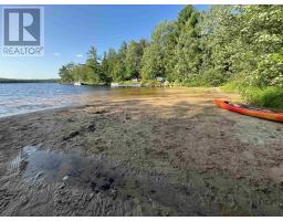 22 Russells Cove Road, Parkdale, NS B0R1A0 Photo 4