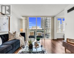 Primary Bedroom - 1006 330 Rathburn Road W, Mississauga, ON L5B3Y1 Photo 4