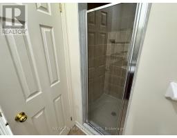 Primary Bedroom - 594 Courtney Valley Road, Mississauga, ON L5V0C2 Photo 4