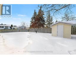 Bedroom 2 - 245 Ivan Crescent, Cornwall, ON K6H7G6 Photo 5