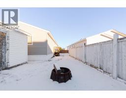 4pc Bathroom - 248 Caouette Crescent, Fort Mcmurray, AB T9K2H9 Photo 2