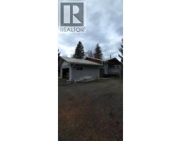 Laundry room - 1029 Raft River Road, Clearwater, BC V0E1N1 Photo 2