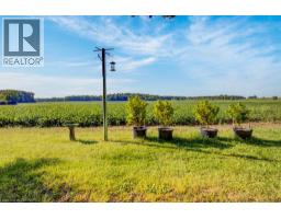 Living room - 56559 Heritage Line, Straffordville, ON N0J1Y0 Photo 5
